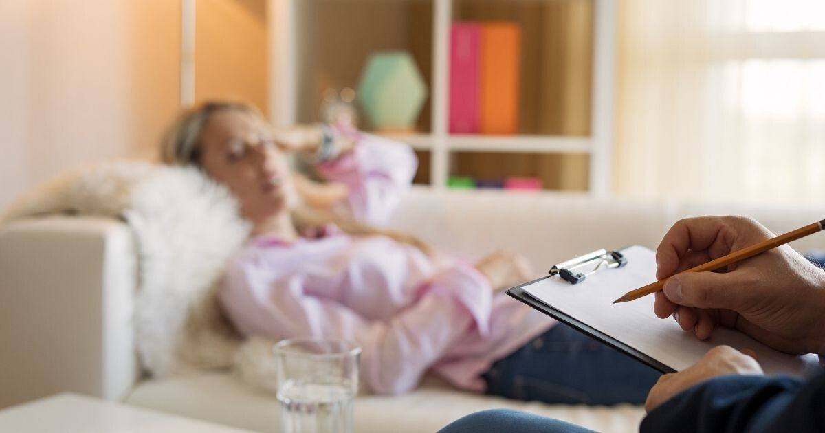 Article Hypnose et hyperphagie : comment contrôler définitivement ses pulsions alimentaires ?