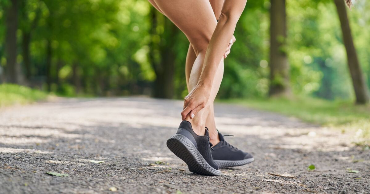 Article Pourquoi l’ostéopathe s’intéresse à votre tendinite… et à votre posture ?