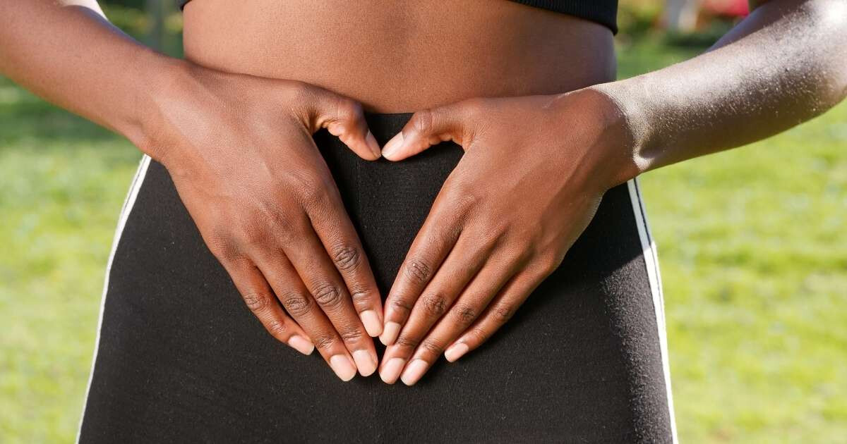 Article Troubles digestifs : pourquoi tout le monde adopte la réflexologie plantaire